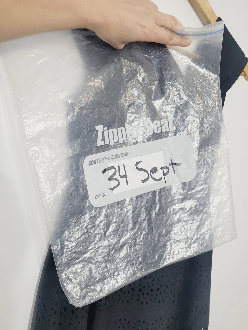 Banana Republic Petite NEW Black Off the Shoudlers Geometric Cut Out Pattern 2P - Picture 16 of 16